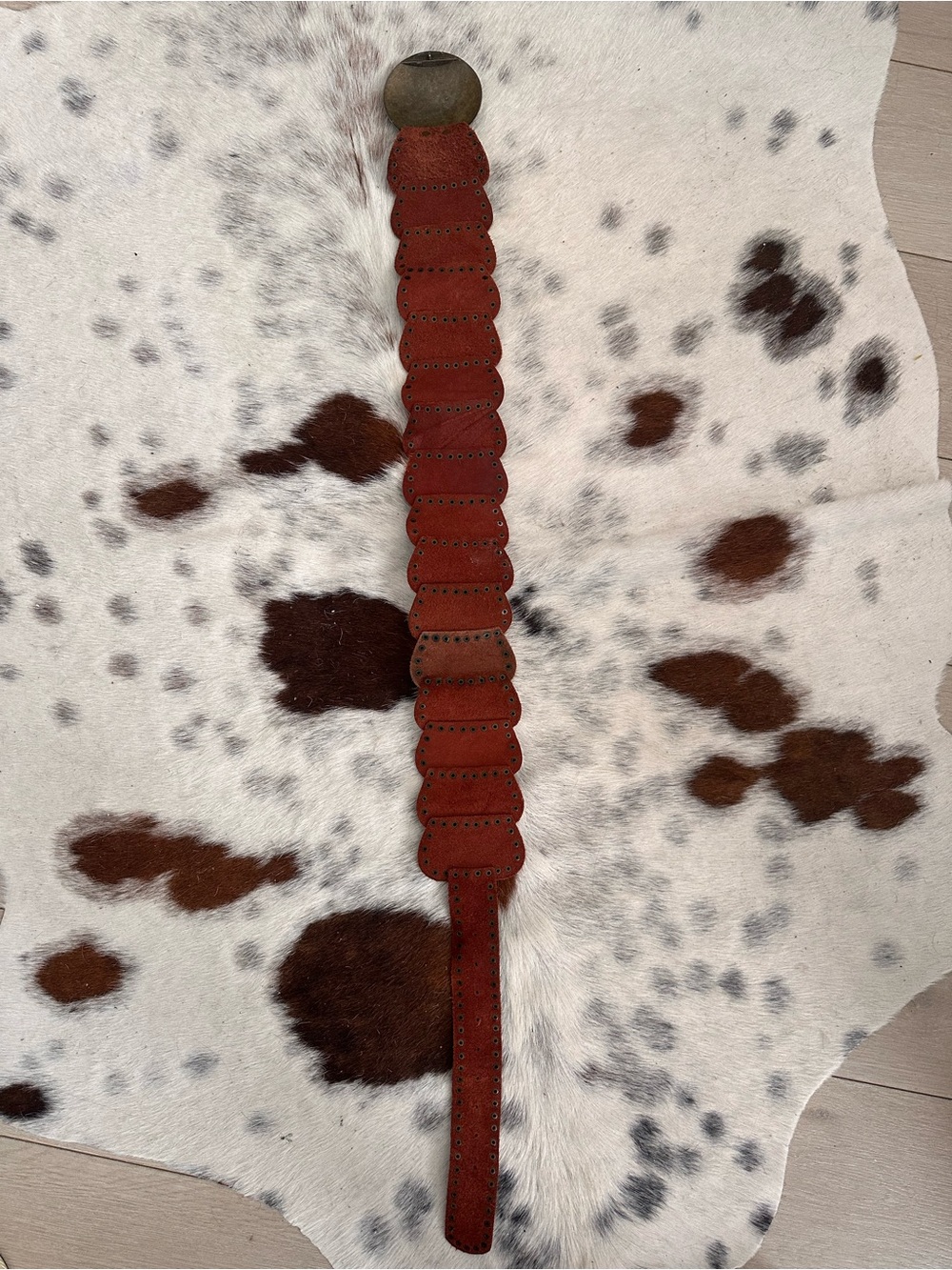 Vtg Y2K Brown Leather Wide Studded Belt Oversized Round Buckle Boho Western GUC - Picture 7 of 9